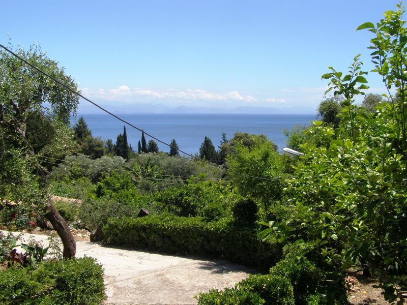 Apostolos&eleni Family * Perama (Corfu)